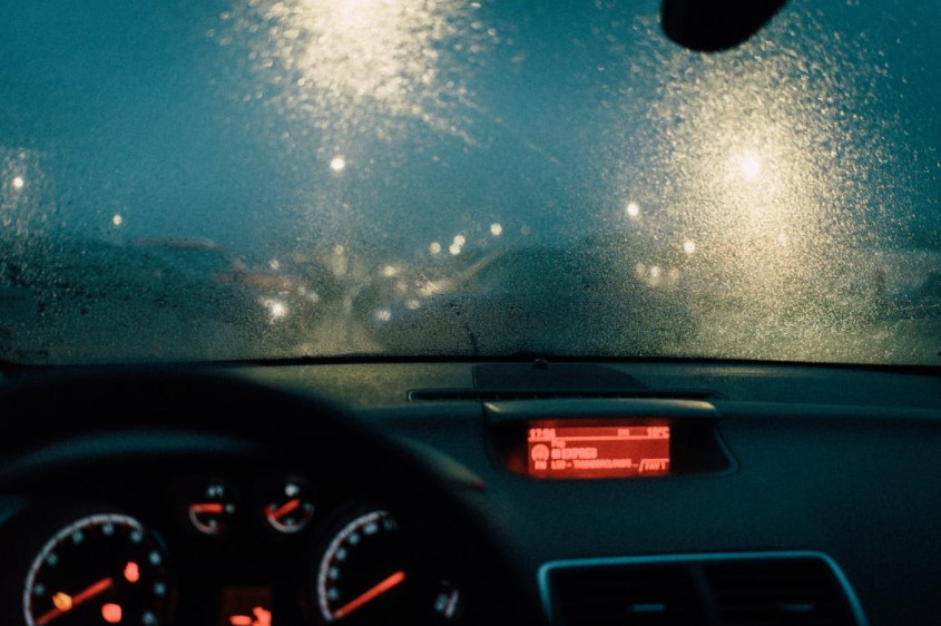 Safety Tips for Driving in Hazardous Conditions