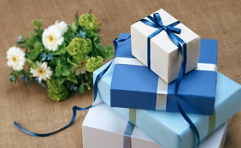 Gifting Ideas For Your Anniversary